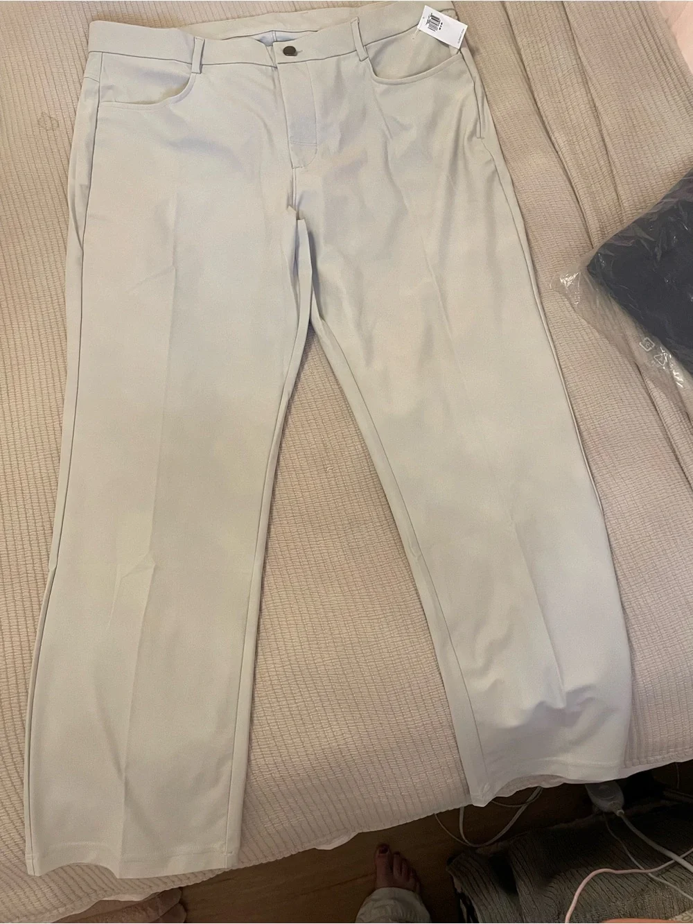 Old Navy Men's Straight-Leg Pants in Light Khaki - NWT